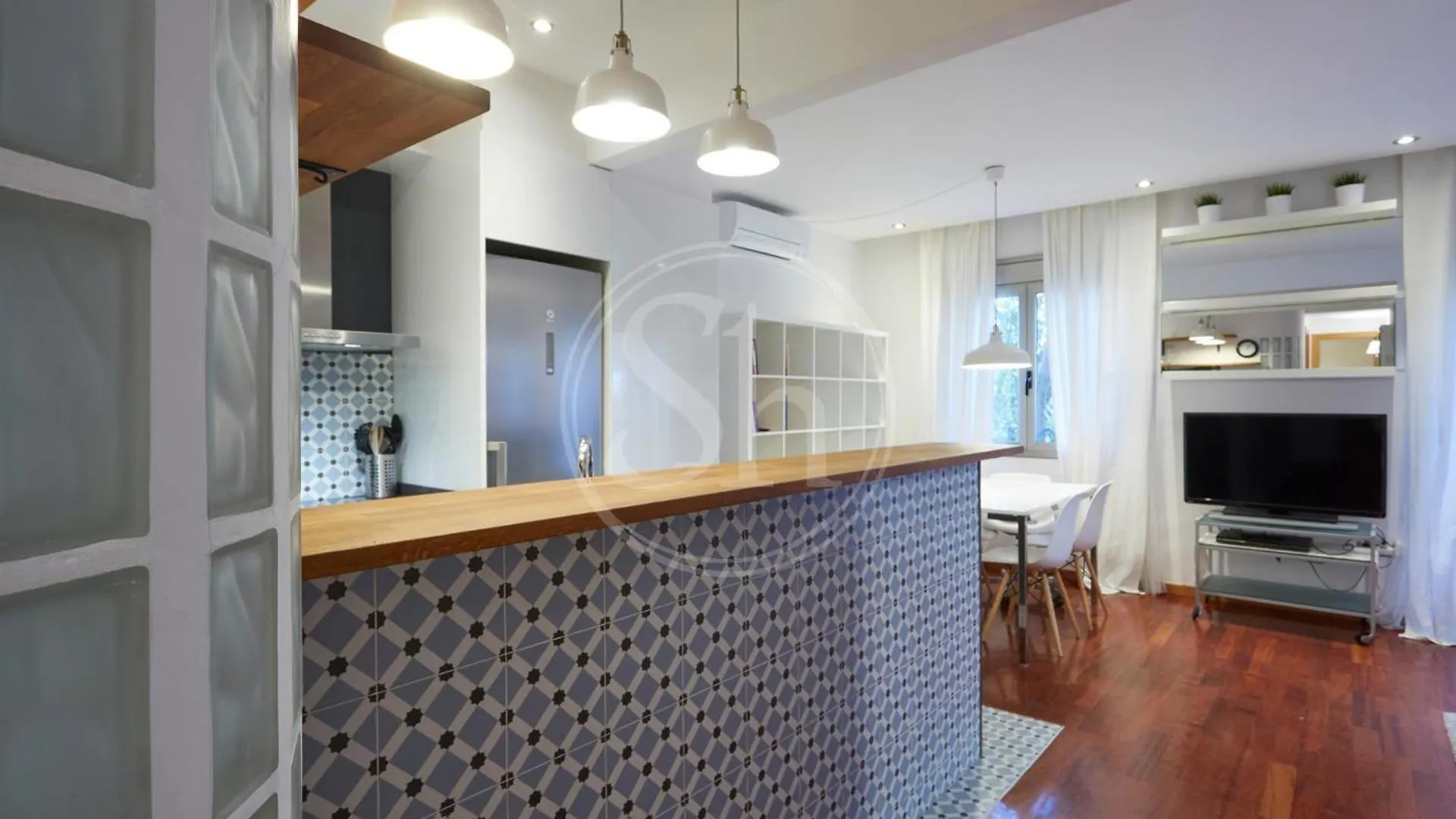 Nice Apartment In Les Corts 巴塞罗那
